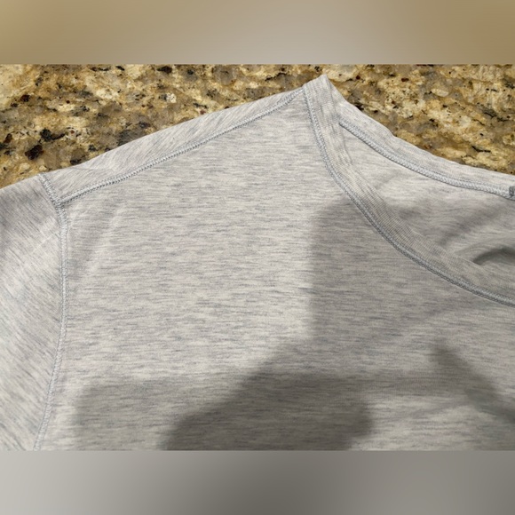 Lululemon Lightweight Soft Crew Neck Basic Men’s Tshirt SzL - Picture 8 of 9